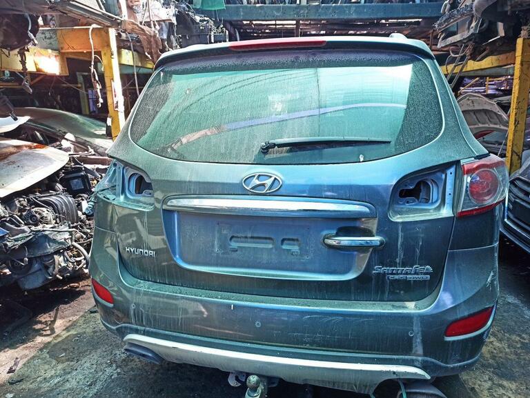  Hyundai SANTA FE 2012    EN DESARME